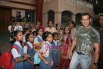 Salman Khan meets special kids at Veer Screening in Fun Republic, Mumbai on 22nd Jan 2010 (26).JPG